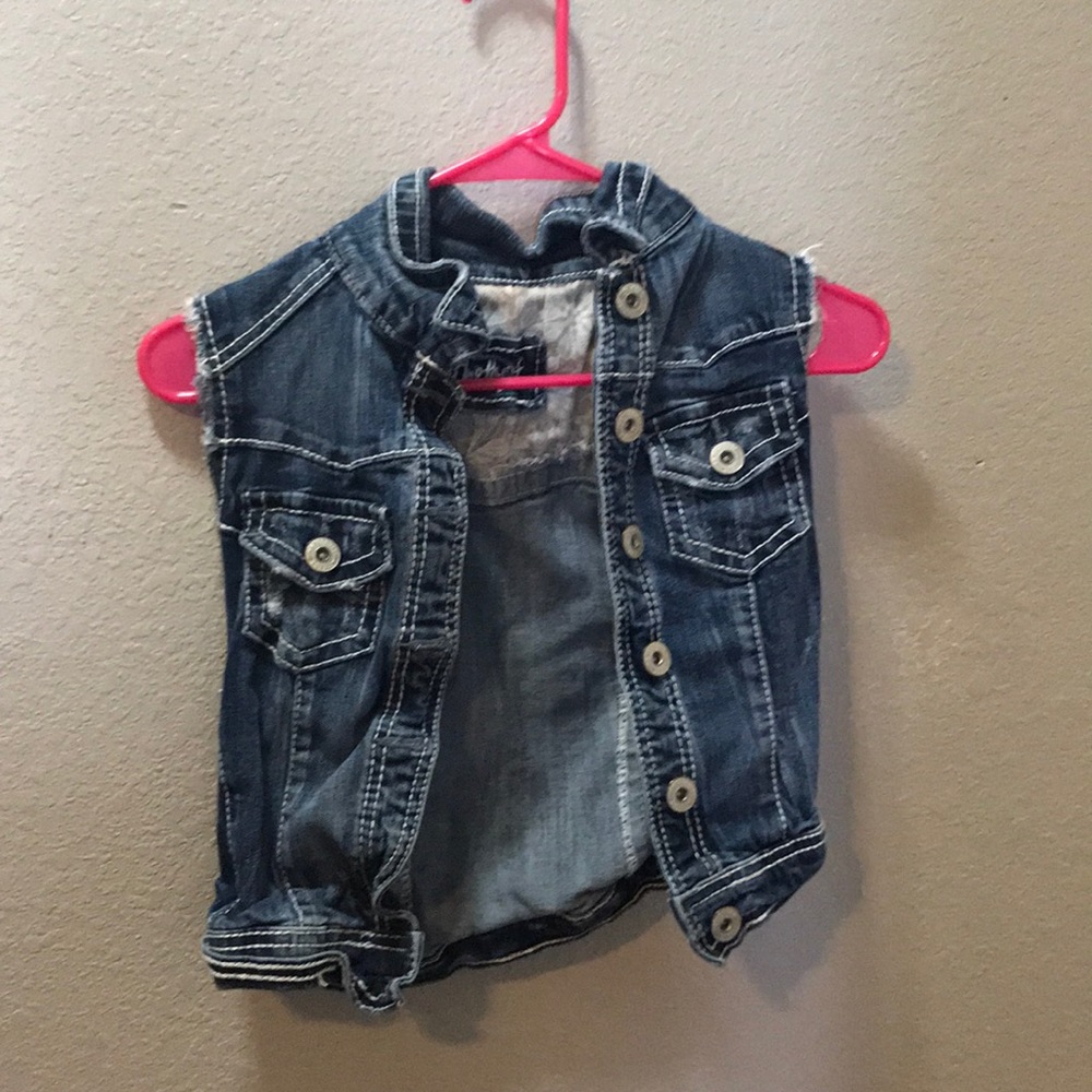 Cut off jean jacket